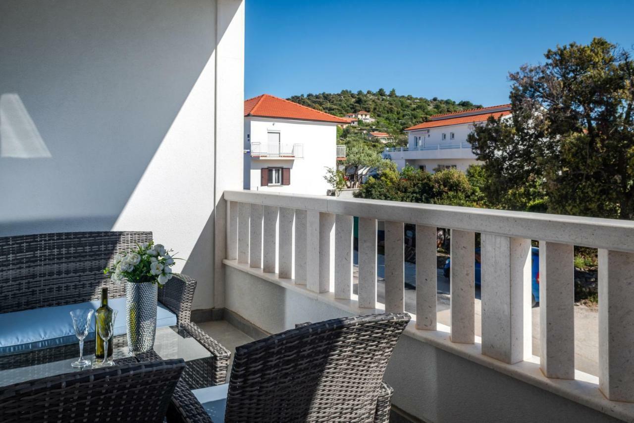 Ražanj Luxury Apartments Alkar With Swimming Pool מראה חיצוני תמונה